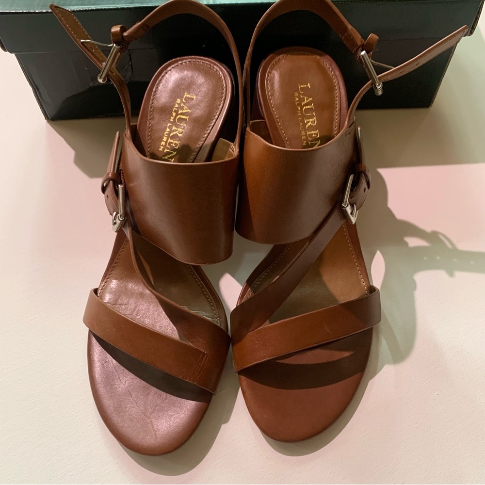 Like New! Lauren Ralph Lauren Leather Sandals